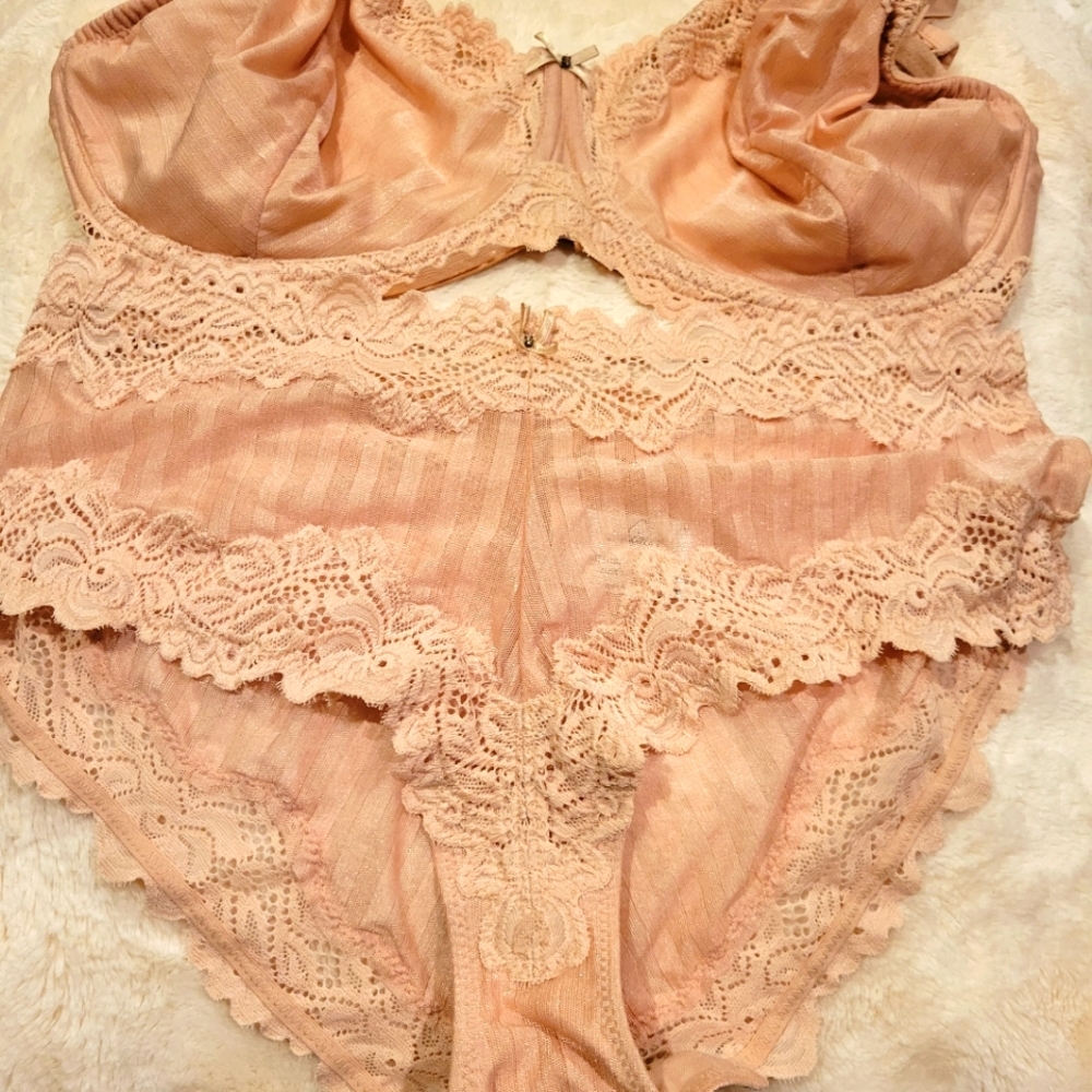 Whimsy  Lace Demi Bra